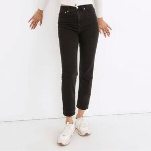 Madewell Classic Straight Jeans in Black, 26